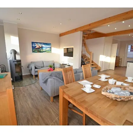 Pameebo 2 Comfortable Ferienhaus Breege