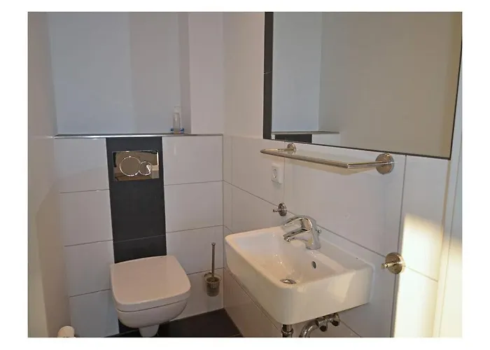 Pameebo 2 Comfortable * Breege